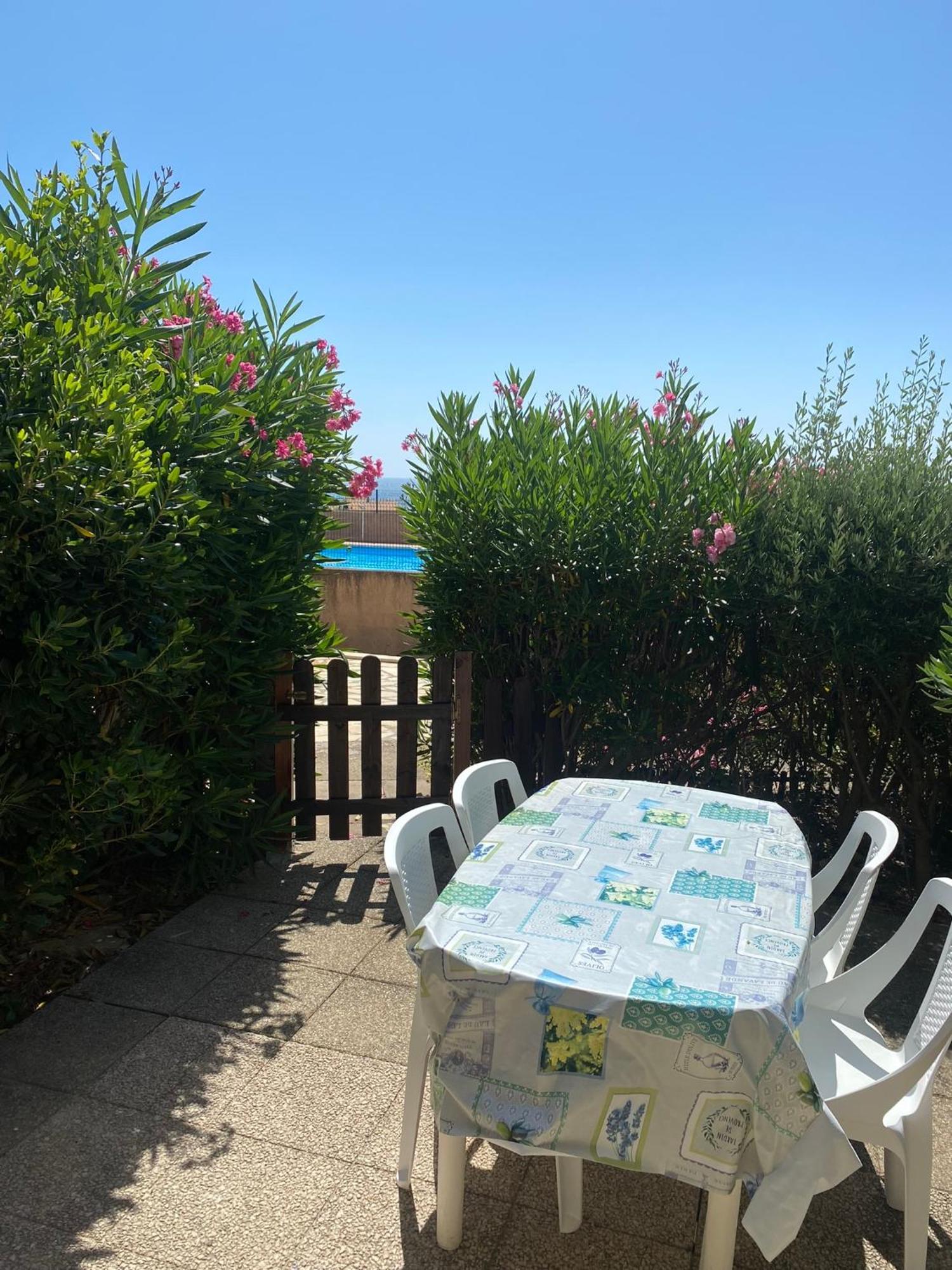 La Maison Du Bonheur Les Eaux Vives 1 Saint-Pierre-la-Mer  Exteriör bild